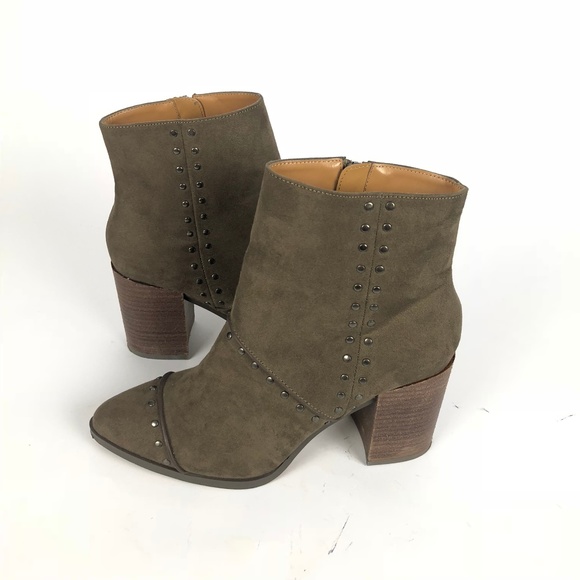 Report Shoes - Report Jael Studded Ankle Boots - Size 9